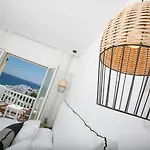 호텔 The George Mykonos Platys Gialos (Mykonos)