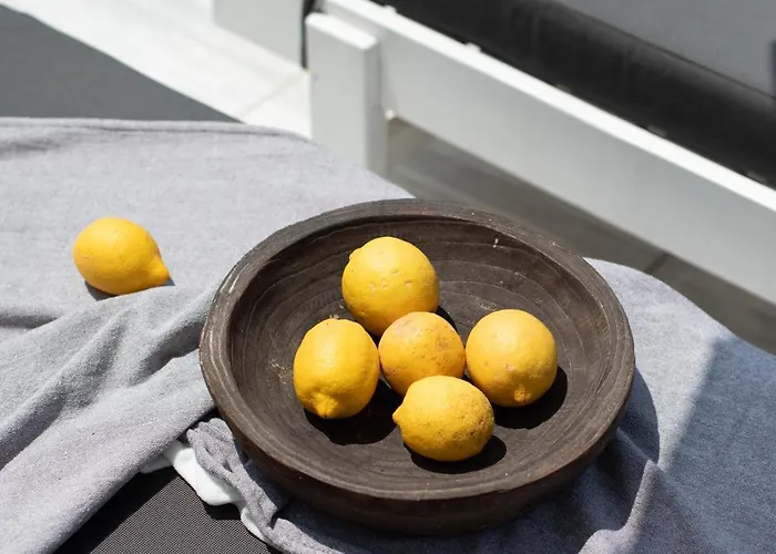 The George Mykonos פלאטיס יאלוס