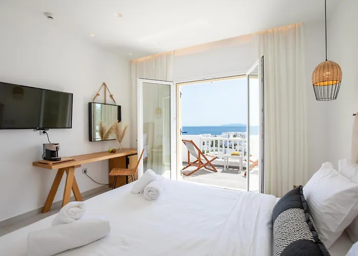 The George Mykonos מלון 4*