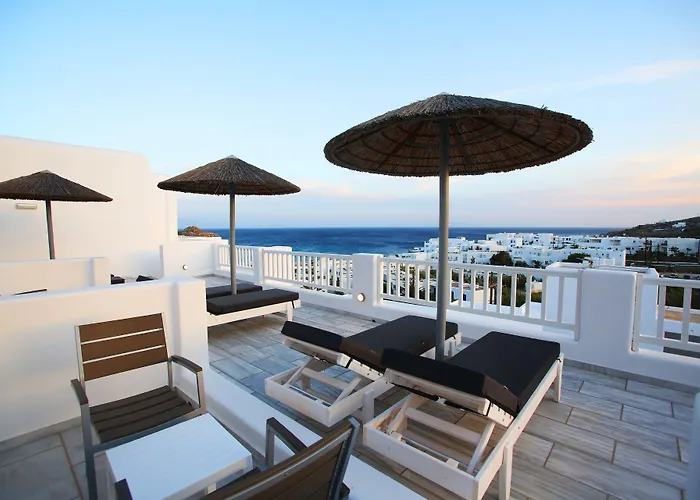 The George Mykonos מלון 4*