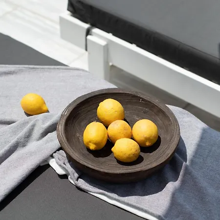 The George Mykonos بلاتيس يالوس