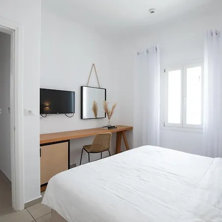 The George Mykonos Hotel Platys Gialos (Mykonos)