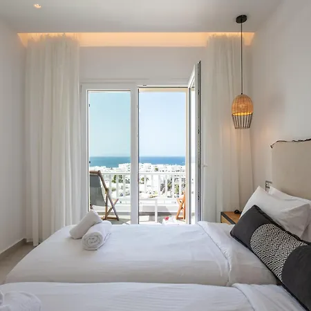 The George Mykonos 4*