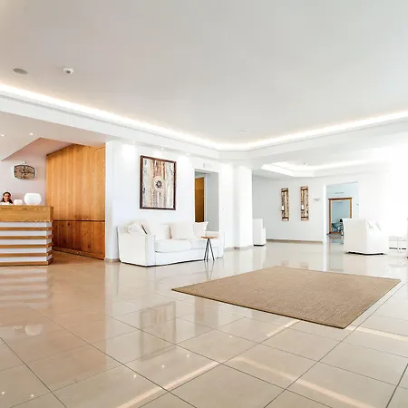 The George Mykonos
