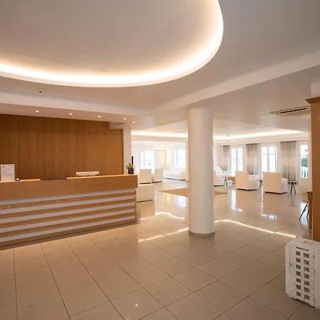 The George Mykonos ホテル 4*