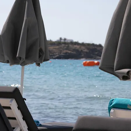 The George Mykonos Πλατύς Γιαλός