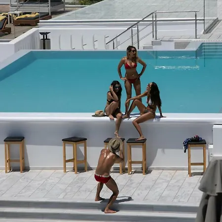 The George Mykonos Szálloda Platísz Jalósz