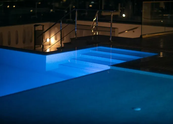 The George Mykonos