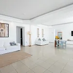 Отель The George Mykonos