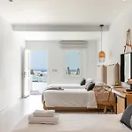 The George Mykonos