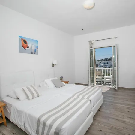 The George Mykonos Szálloda Platísz Jalósz