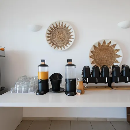 The George Mykonos فندق 4*