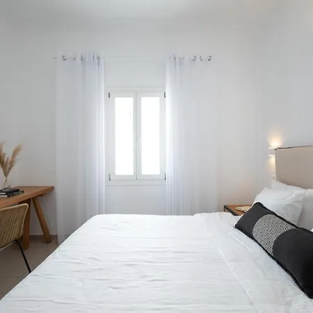 조지 4* Platys Gialos (Mykonos)