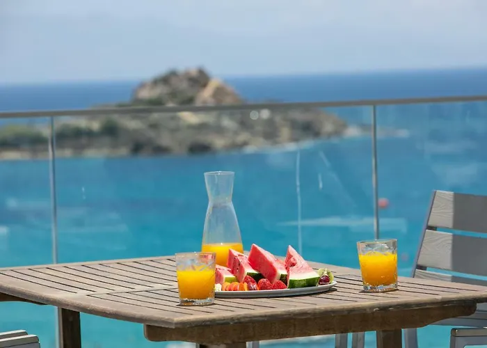 The George Mykonos